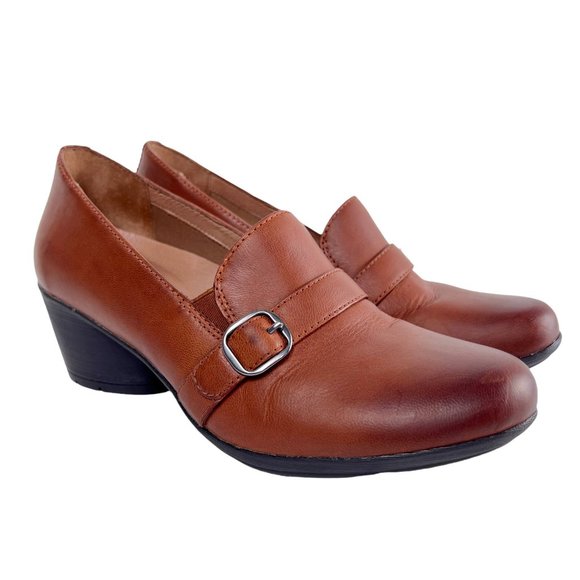 Dansko Rosalie Brown Burnished Leather Strap Buckle Block Heel Loafers Pumps 39
